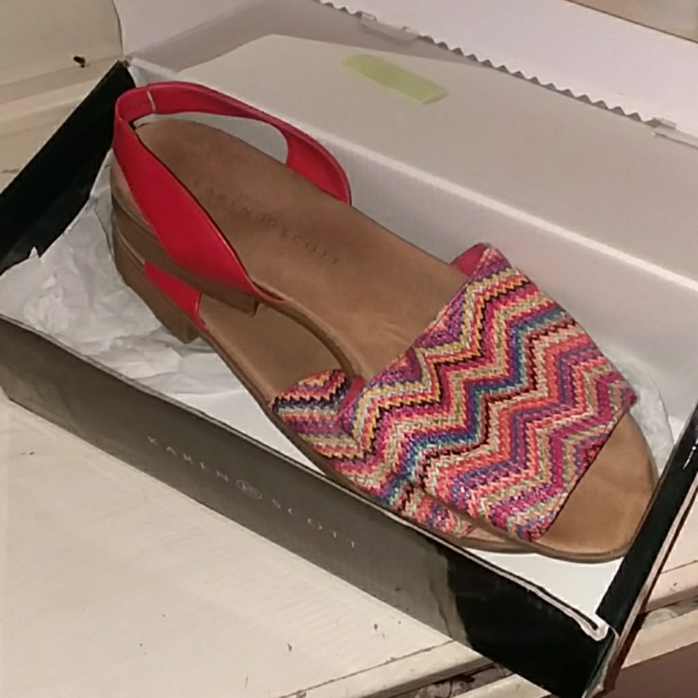 Karen Scott Rainbow Sandals